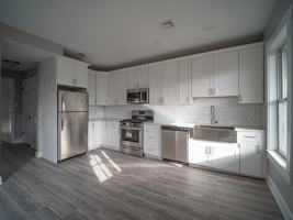 featured image of 143 London St #2