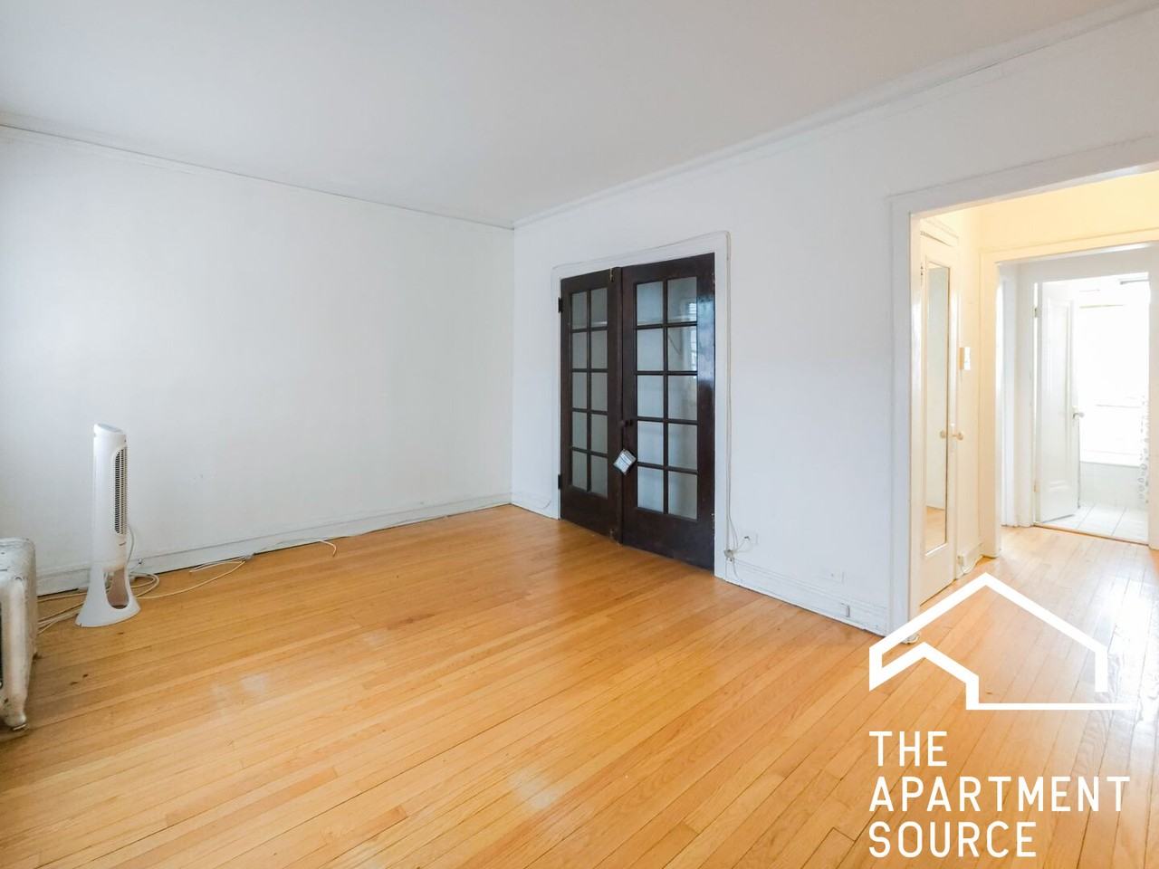 4505B N Greenview Ave #3W - Photo 3 of 11