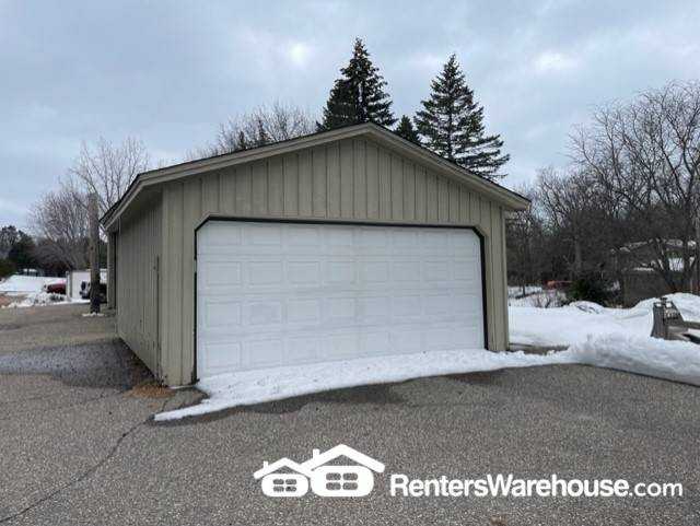 26035 Wild Rose Ln - Photo 3 of 20