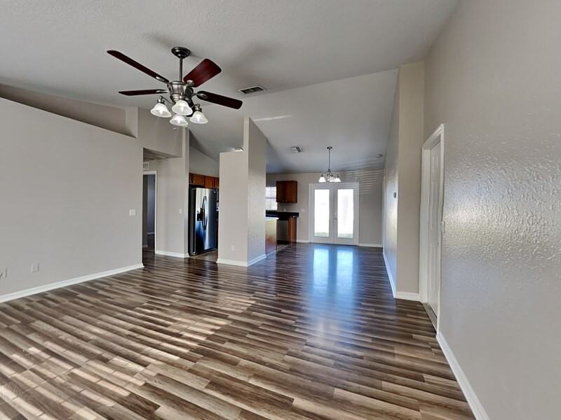247 Lake Eloise Pointe Blvd - Photo 6 of 22