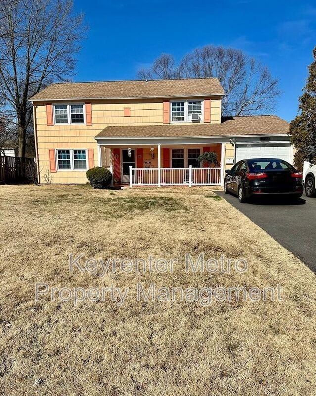 12308 Shelter Ln - Photo 2 of 20