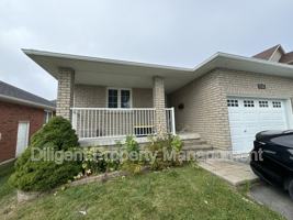 featured image of 157 Milroy Dr #6