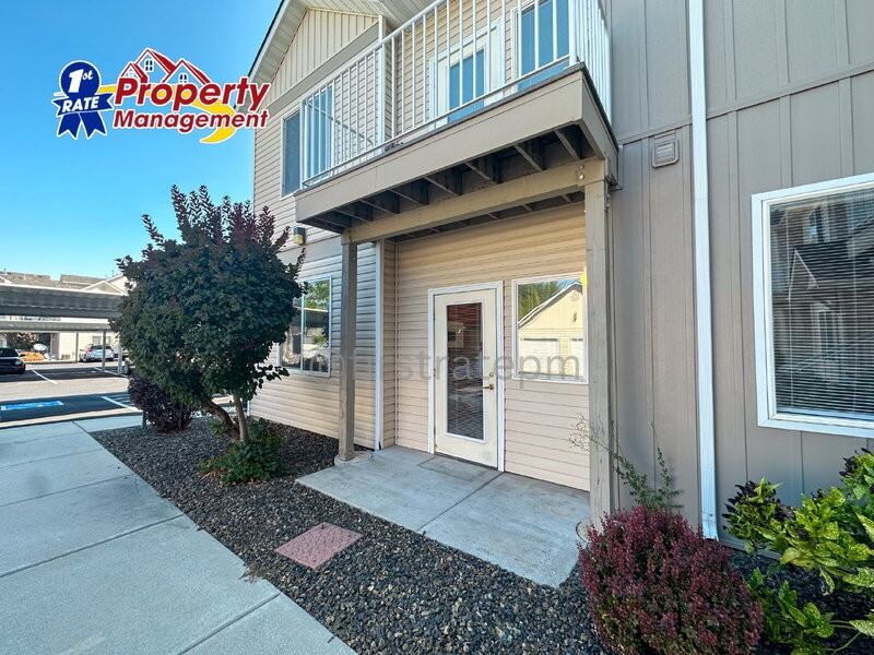 272 W Mallard Dr #107 - Photo 2 of 20