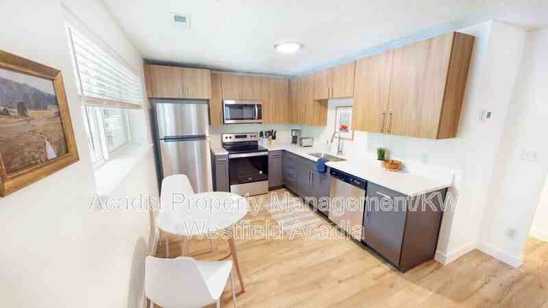 1552 Moon River Dr - Photo 4 of 22