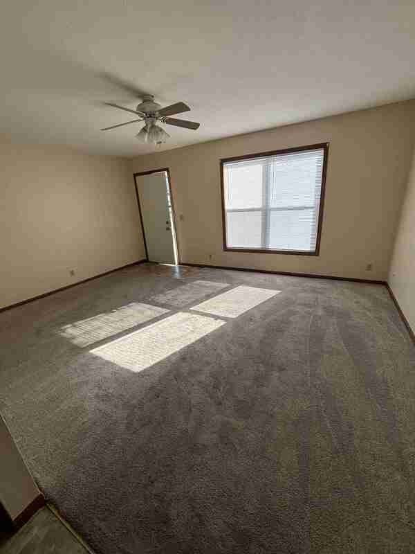 923 N 30th St #1 - Photo 3 of 15