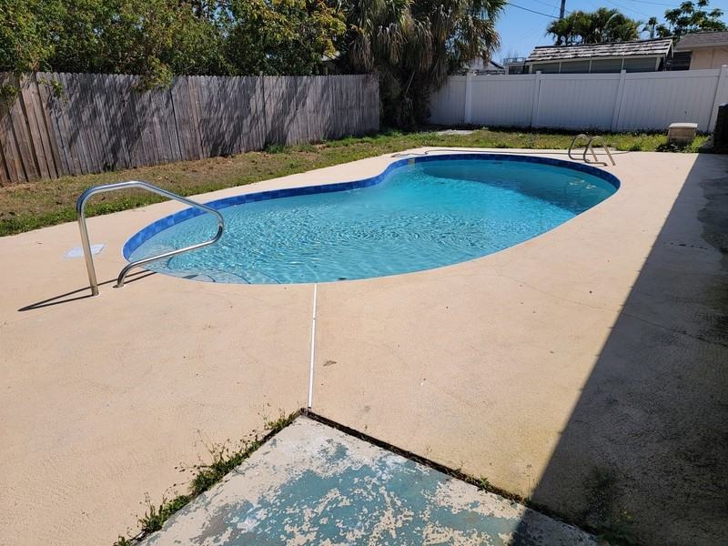 180 Bel Aire Dr S - Photo 3 of 10