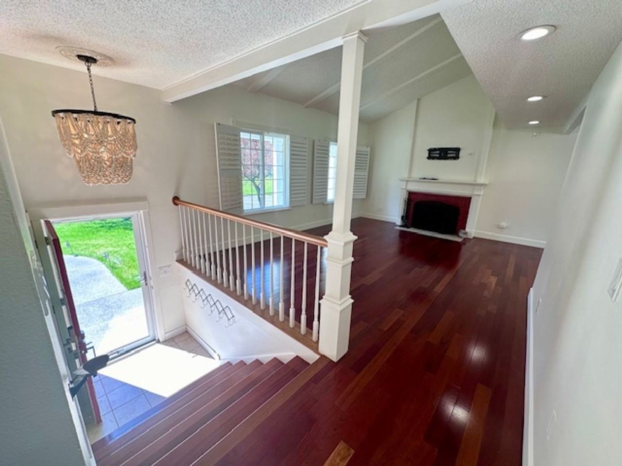 15054 Se Fairwood Blvd - Photo 4 of 30