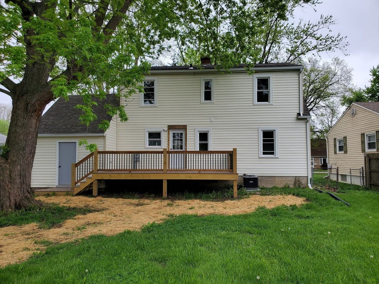 247 Park Ave - Photo 2 of 24