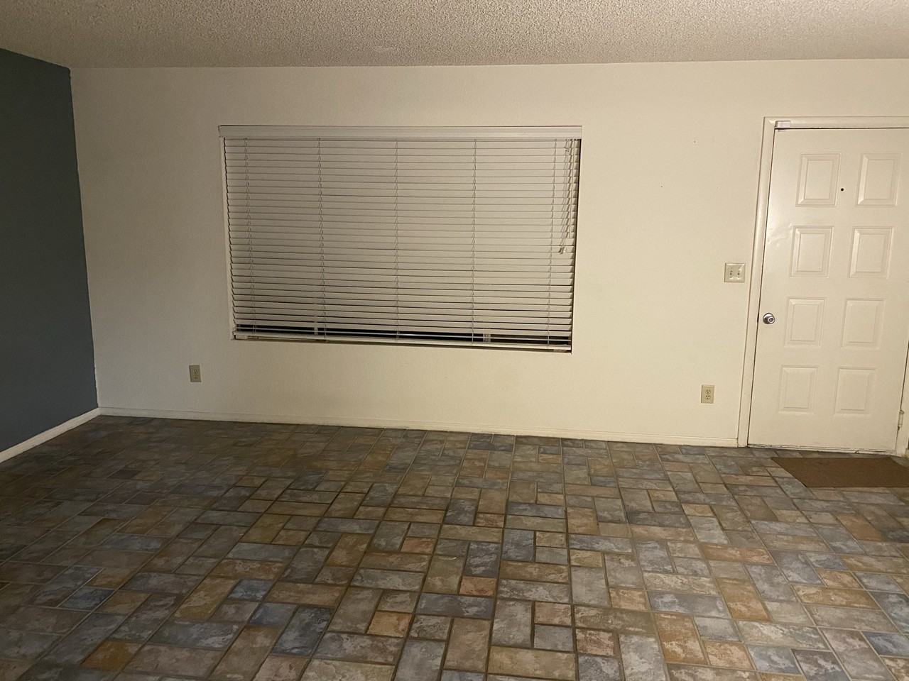 2744 E Villa Theresa Dr - Photo 5 of 25