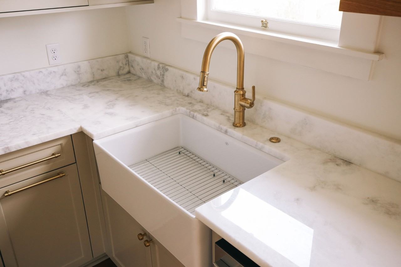 907 Iris St - Photo 5 of 21