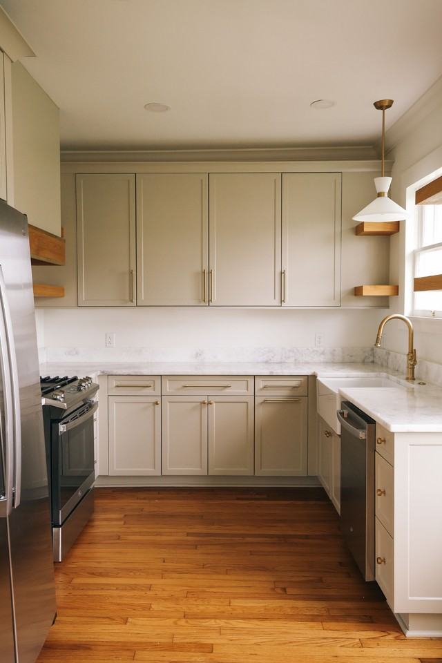 907 Iris St - Photo 6 of 21