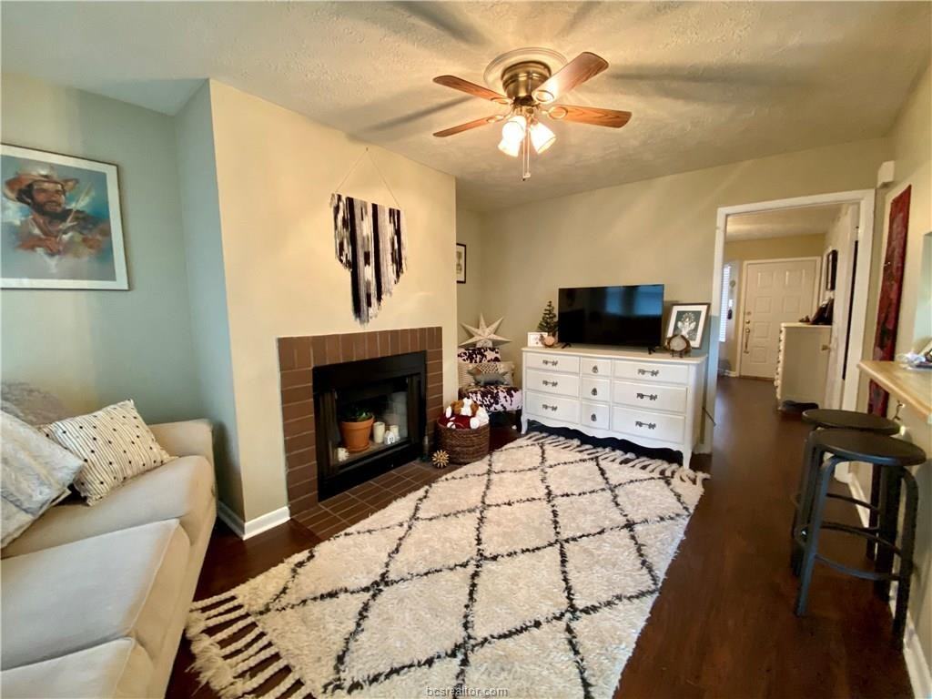 4441 Old College Rd #4203 - Photo 5 of 21