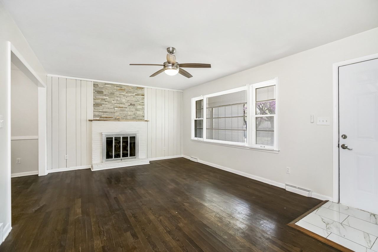 7701 Mohawk Dr - Photo 6 of 35