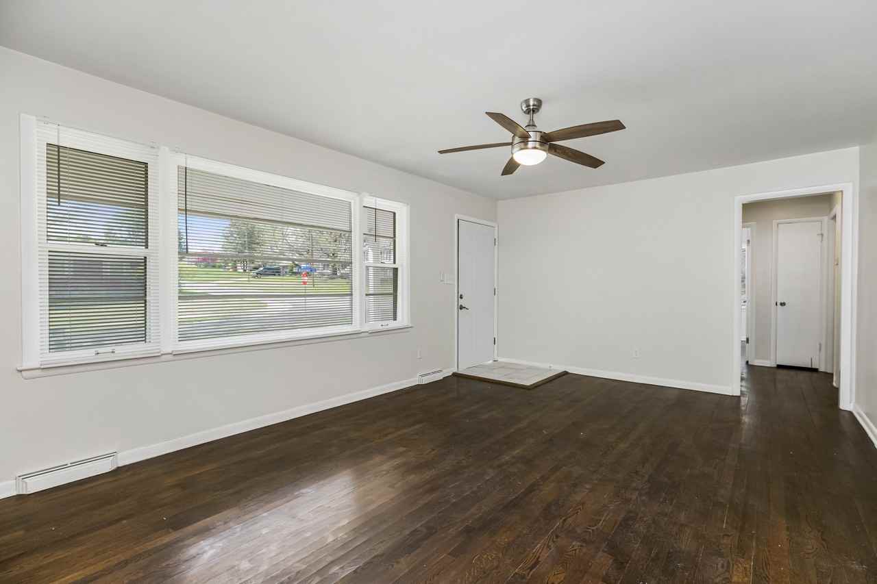 7701 Mohawk Dr - Photo 7 of 35