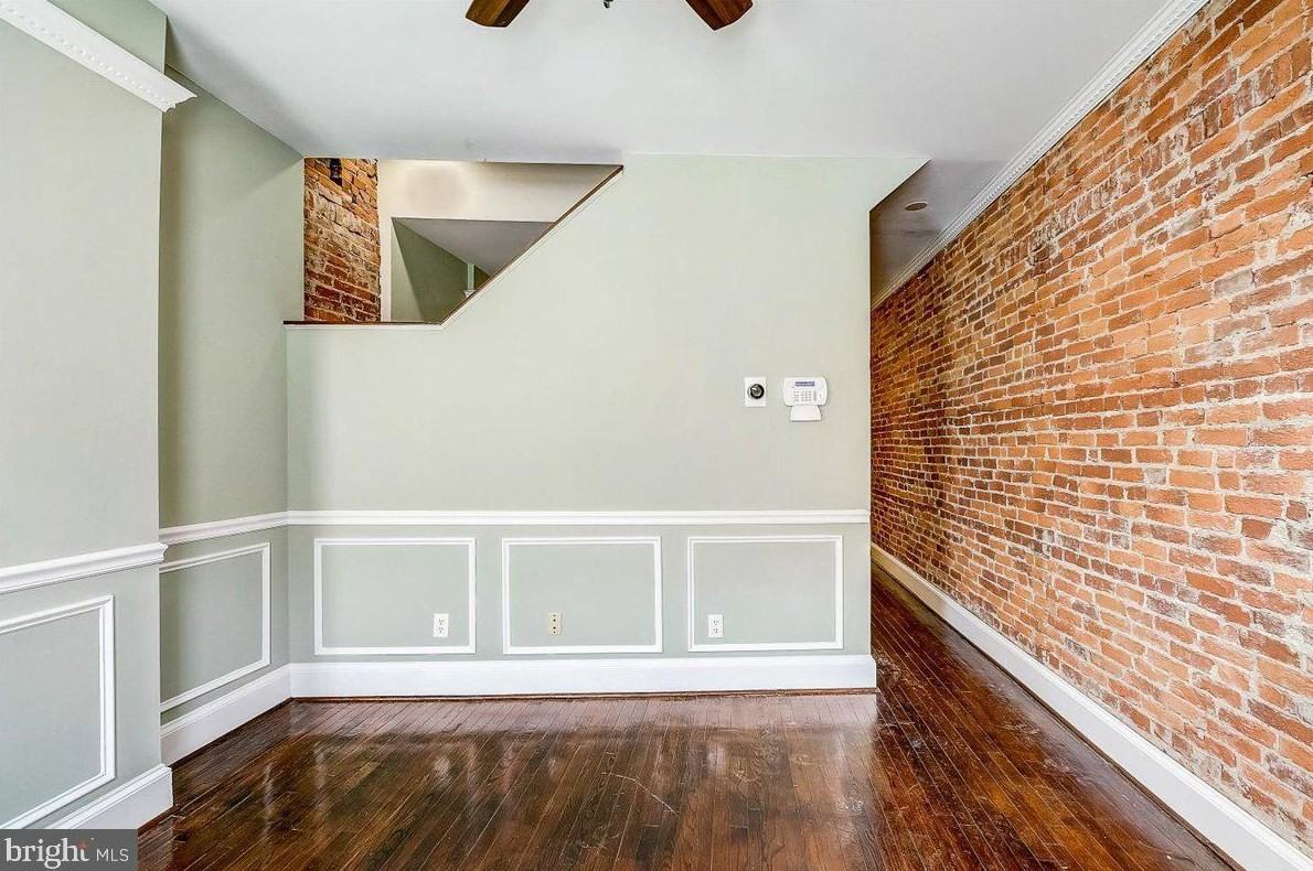 4447 Baker St #NA - Photo 4 of 37