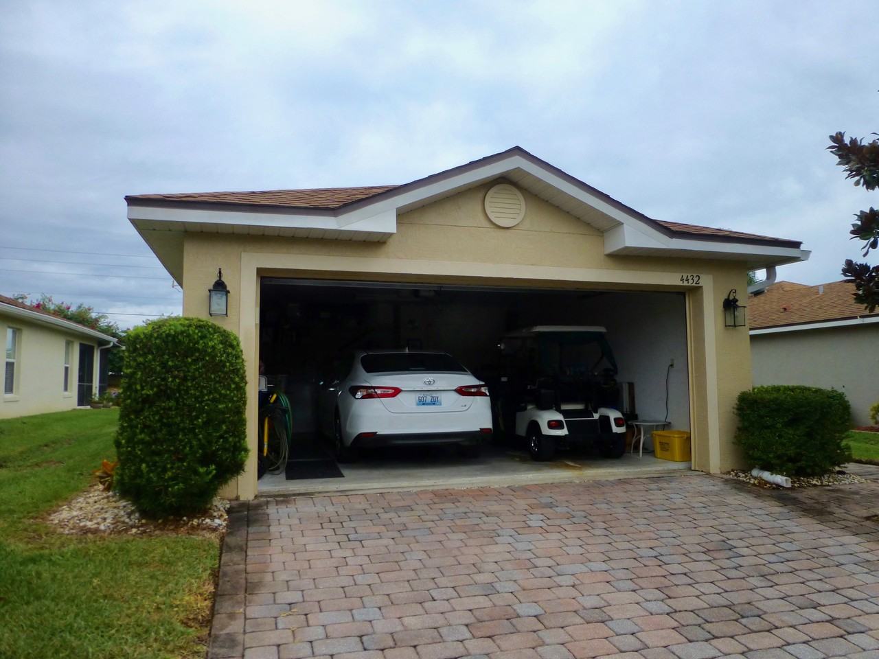 4432 Turnberry Lane - Photo 2 of 14