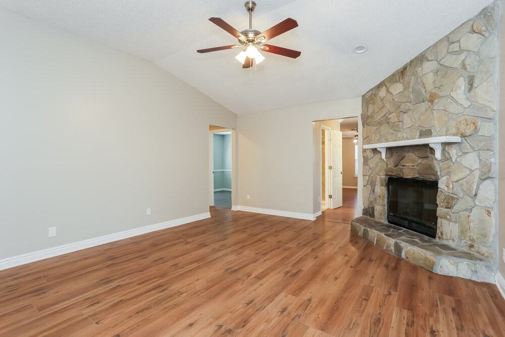 8535 Granpaw Ct - Photo 3 of 16
