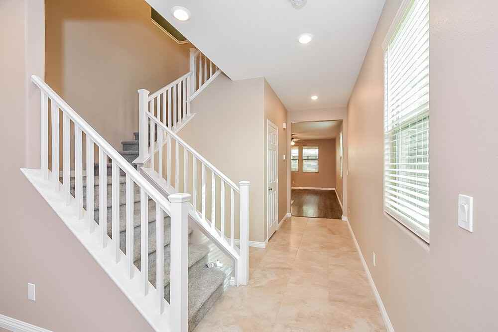 878 Cherry Glen Pl - Photo 4 of 17