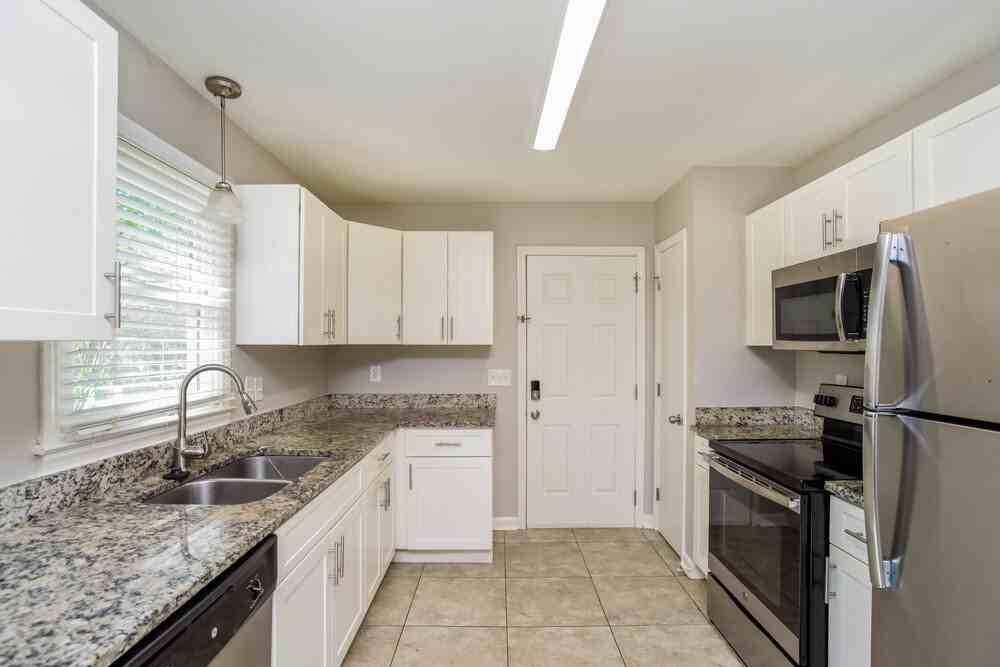 365 Clover Hitch Dr - Photo 7 of 17