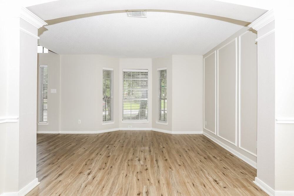 740 Pateway Ct - Photo 4 of 17