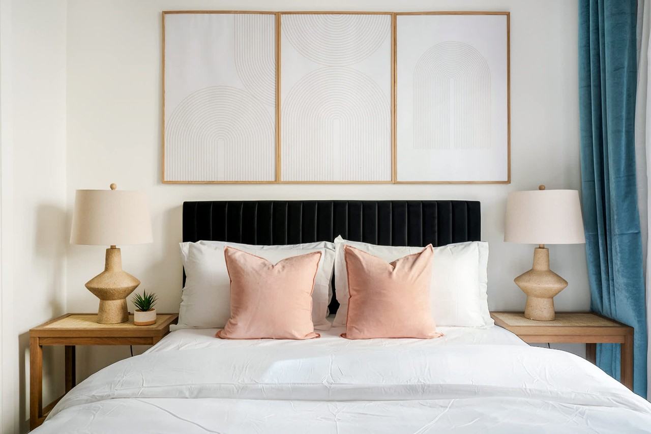 317W E 14th St #1062736P - Photo 4 of 22