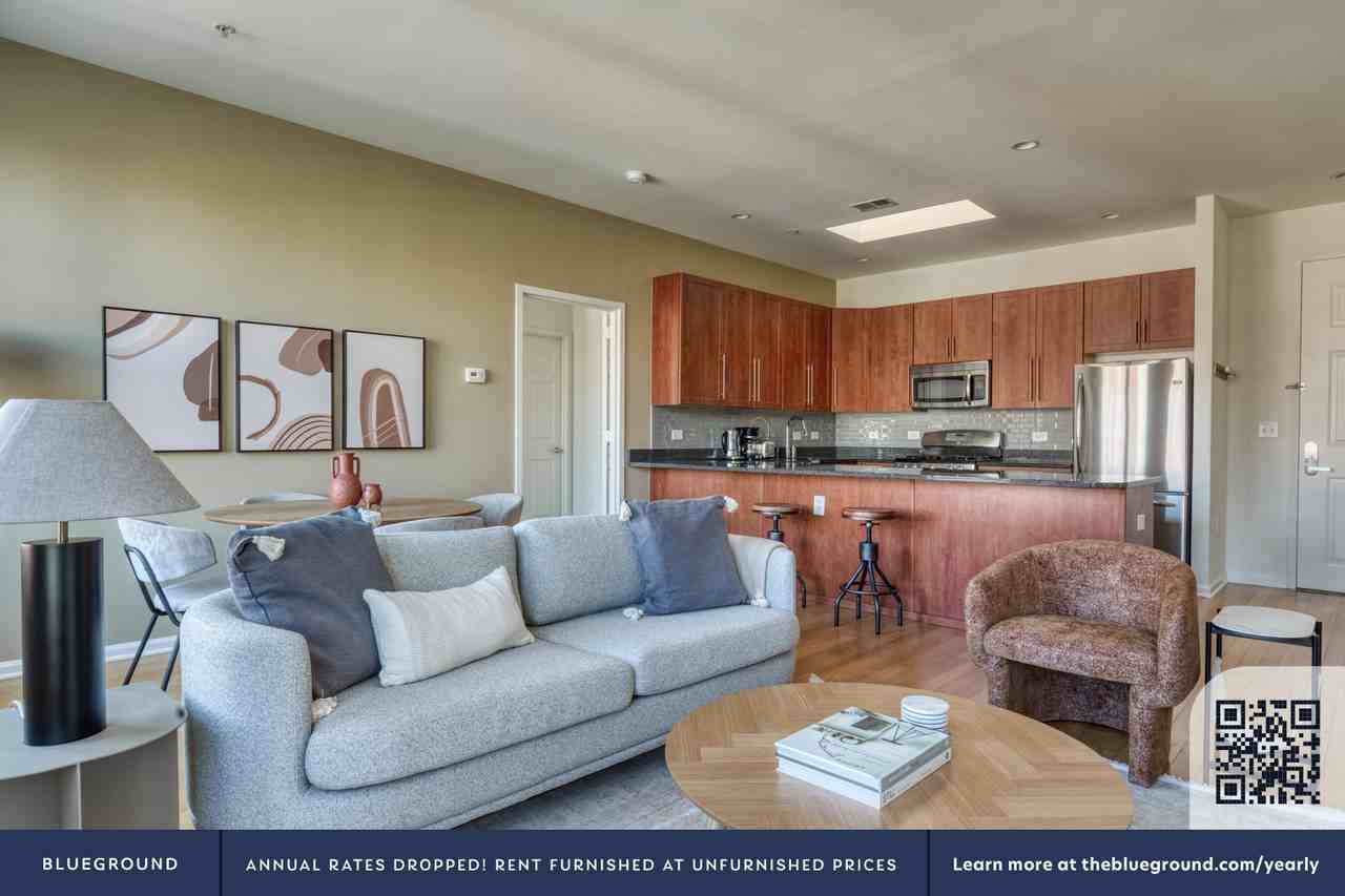 831 Monroe Street - Photo 3 of 43