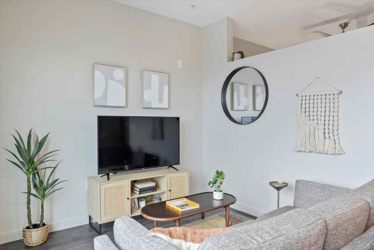 3922 Foster Street - Photo 3 of 30