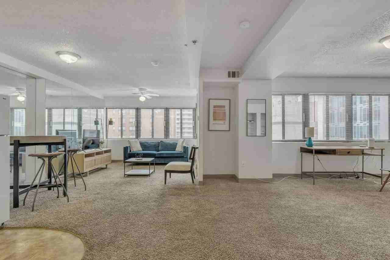 Chestnut Aly #1028951P - Photo 2 of 43