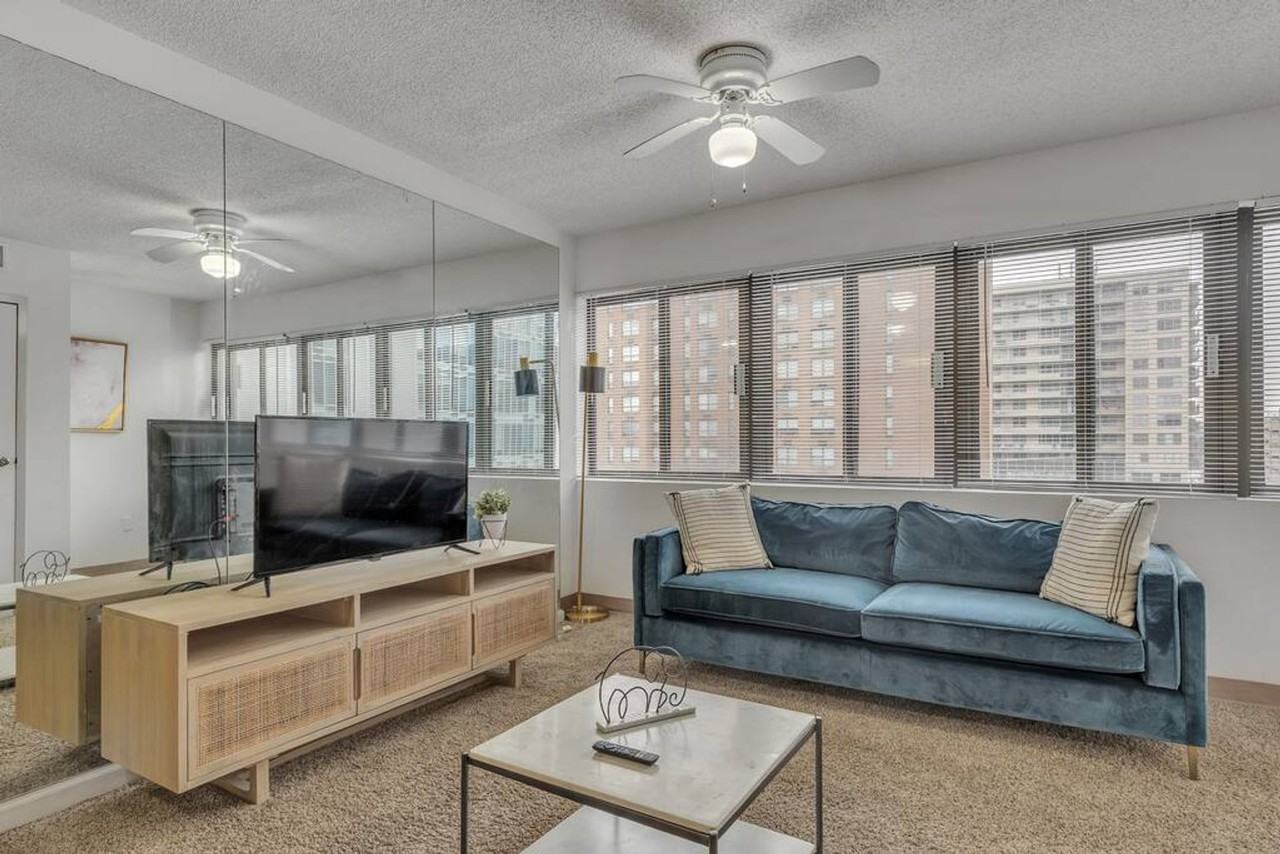 Chestnut Aly #1028951P - Photo 3 of 43