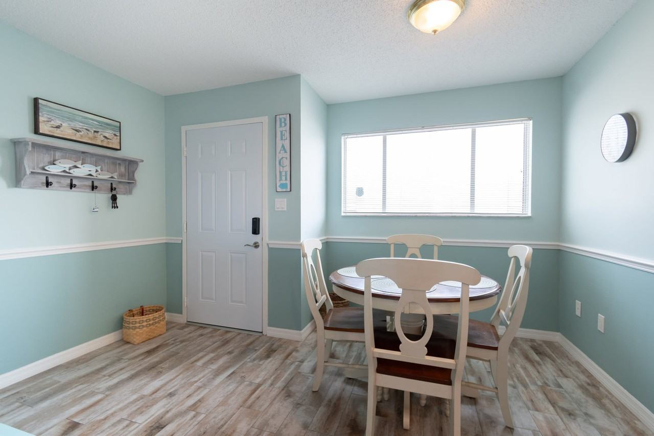 516 Beach Park Ln #1044474P - Photo 6 of 36