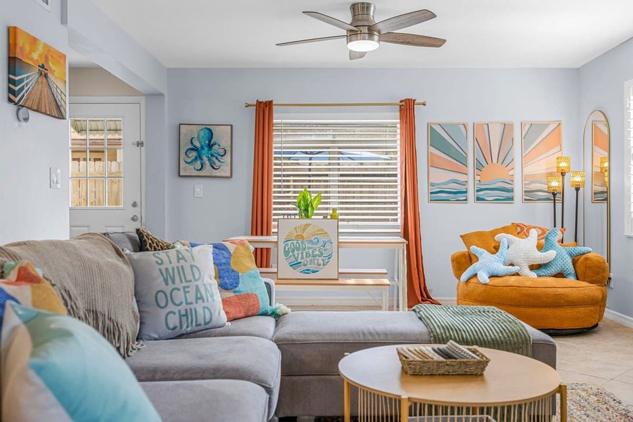 434 N 1st St #1044476P - Photo 3 of 27