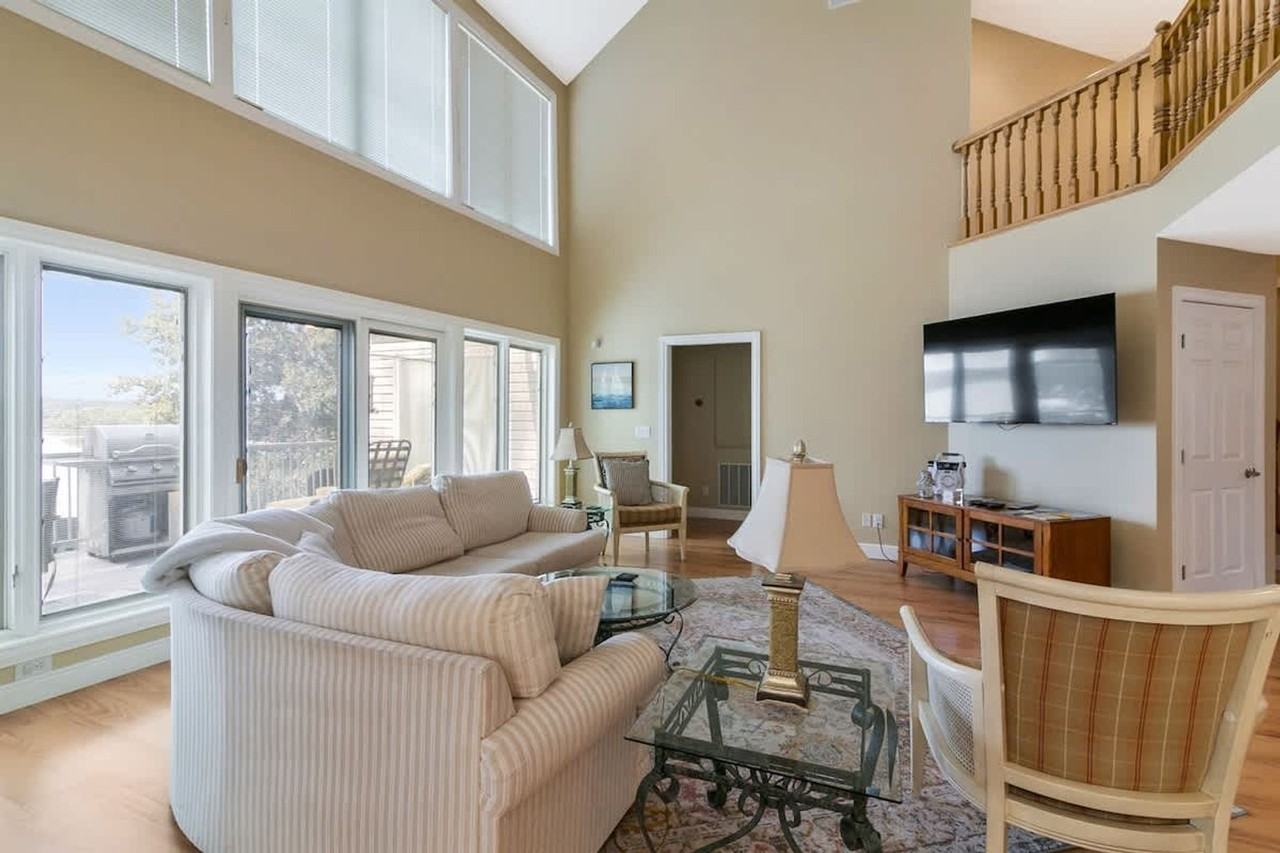 140 Crane Ln #1051669P - Photo 6 of 50