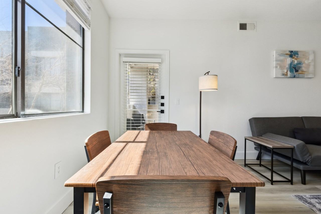 6610 N 93rd Ave #1055570P - Photo 6 of 30