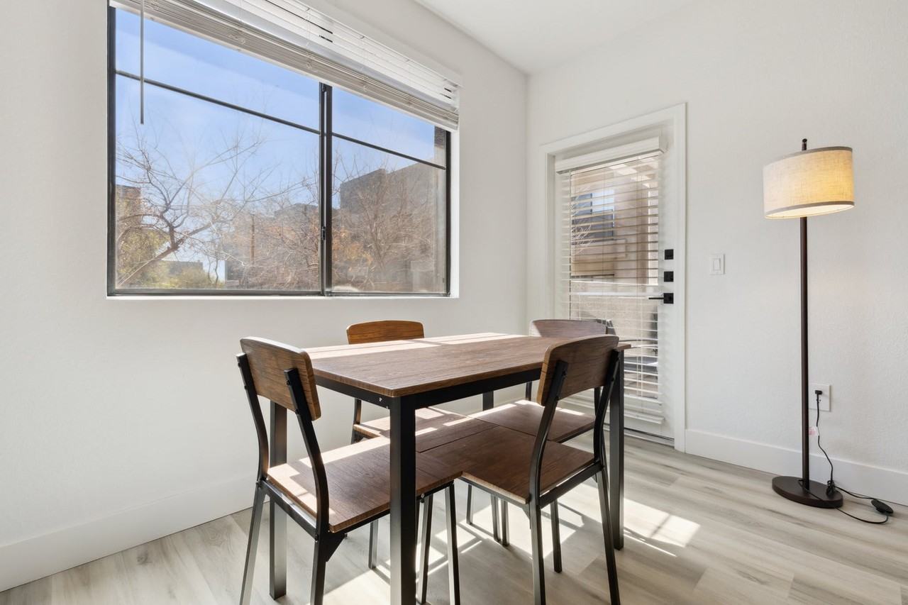 6610 N 93rd Ave #1055570P - Photo 7 of 30