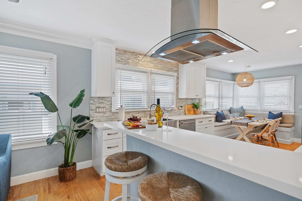 4744 Del Monte Avenue - Photo 6 of 32