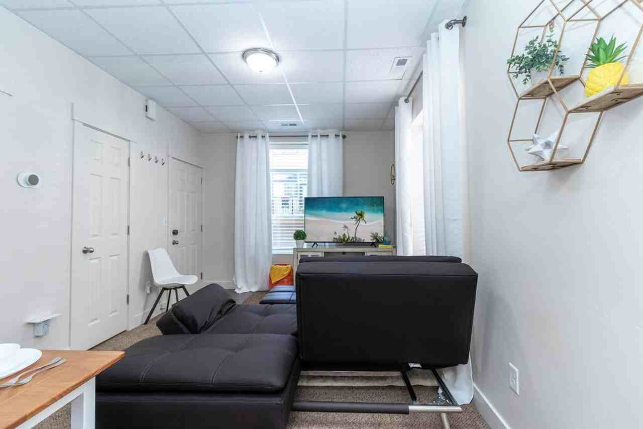 676 E Markea Ave #1071590P - Photo 3 of 15