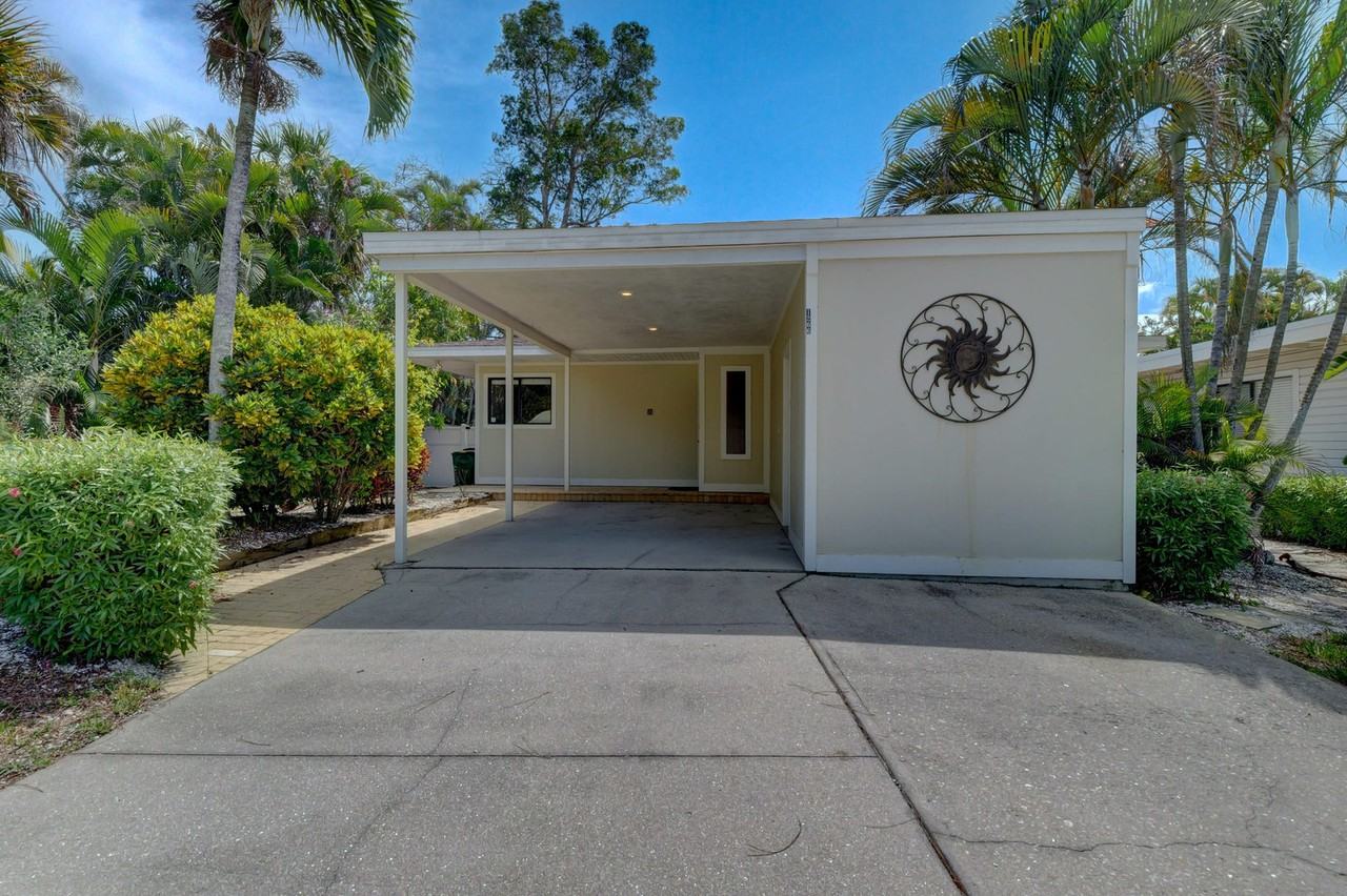 1266 Michigan Ave #1073512P - Photo 6 of 29