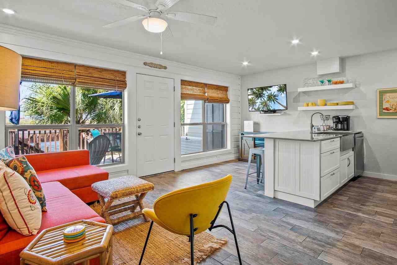 15209 Leeward Dr #1075270P - Photo 3 of 34