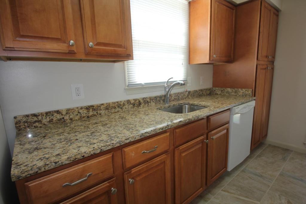 937 Holborn Ct - Photo 3 of 19