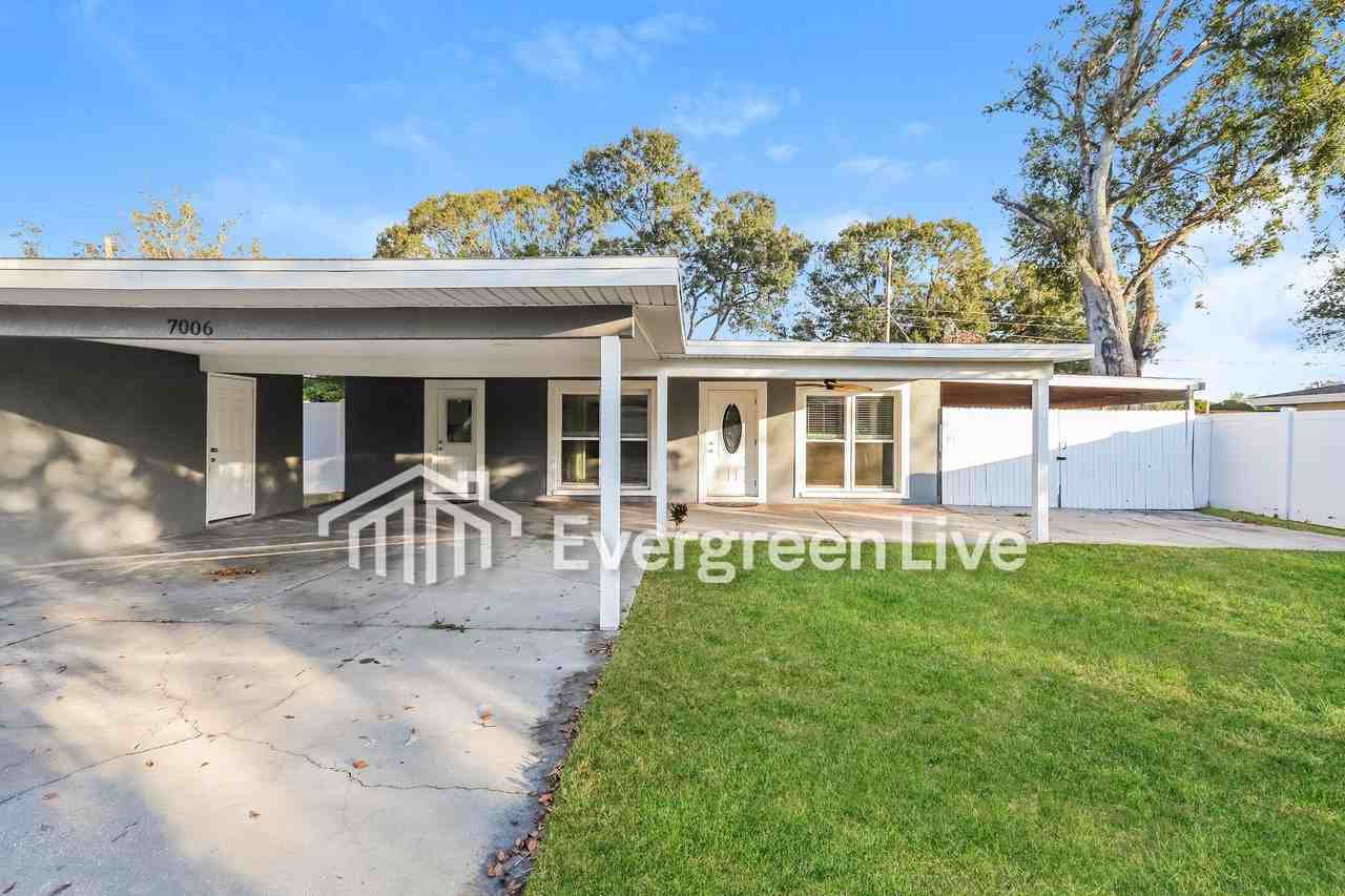 7006 Robindale Rd - Photo 3 of 20