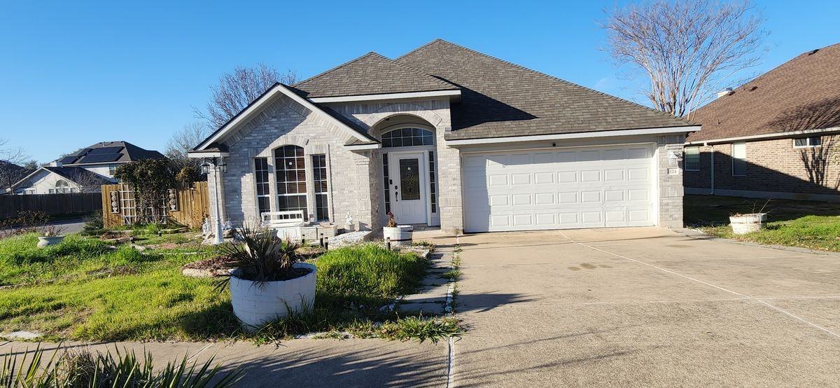 1124 Springbrook Rd - Photo 3 of 31