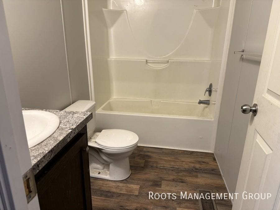 1995 S Schuyler Ave Trlr C15 #C15 - Photo 3 of 8