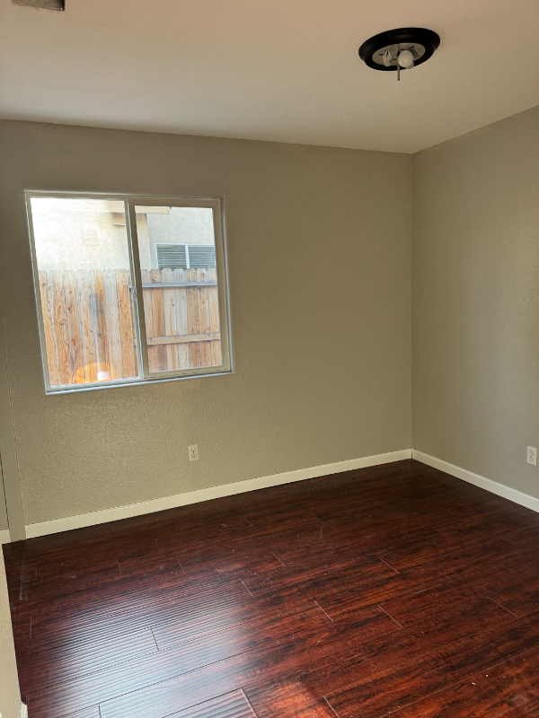 4225 Monhegan Way - Photo 2 of 4