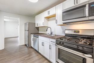 41 - 1126 Arlington - Photo 1 of 1