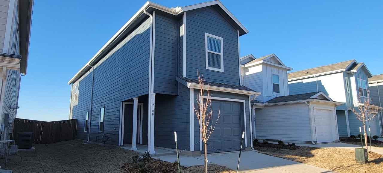 12180 Morgan Dr - Photo 2 of 22