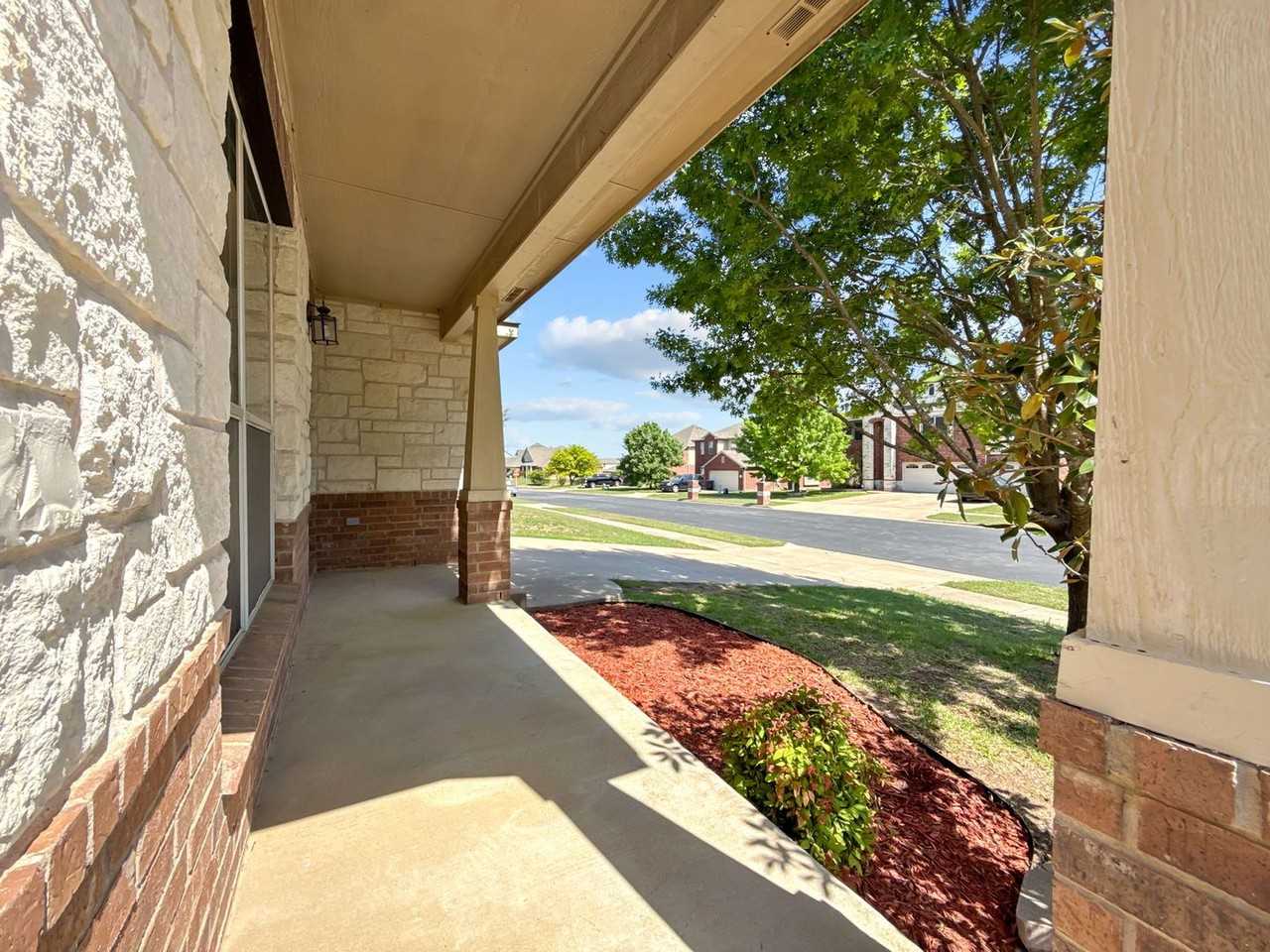5701 Calcstone Dr - Photo 2 of 18