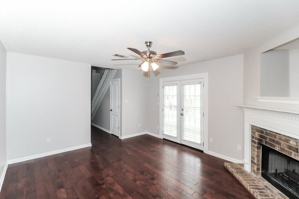 1372 Broadstone Cv - Photo 6 of 17