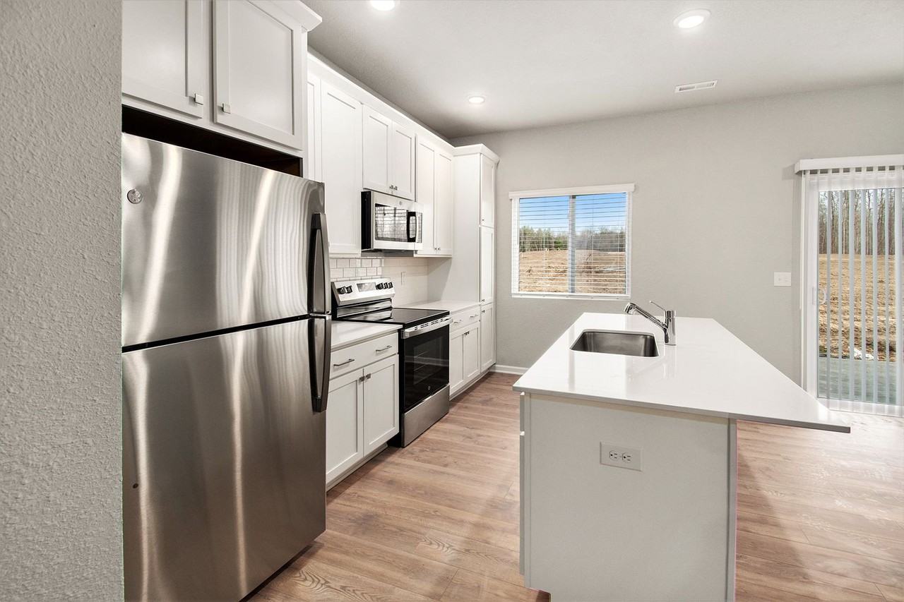 1306 Trailview Ct - Photo 4 of 21