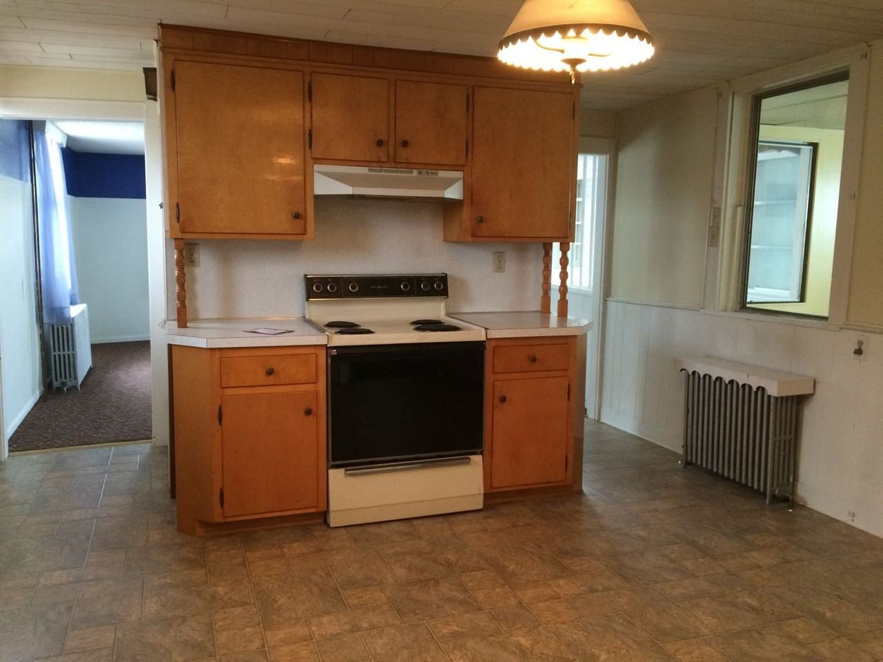 125 S Market Ave - Photo 2 of 4