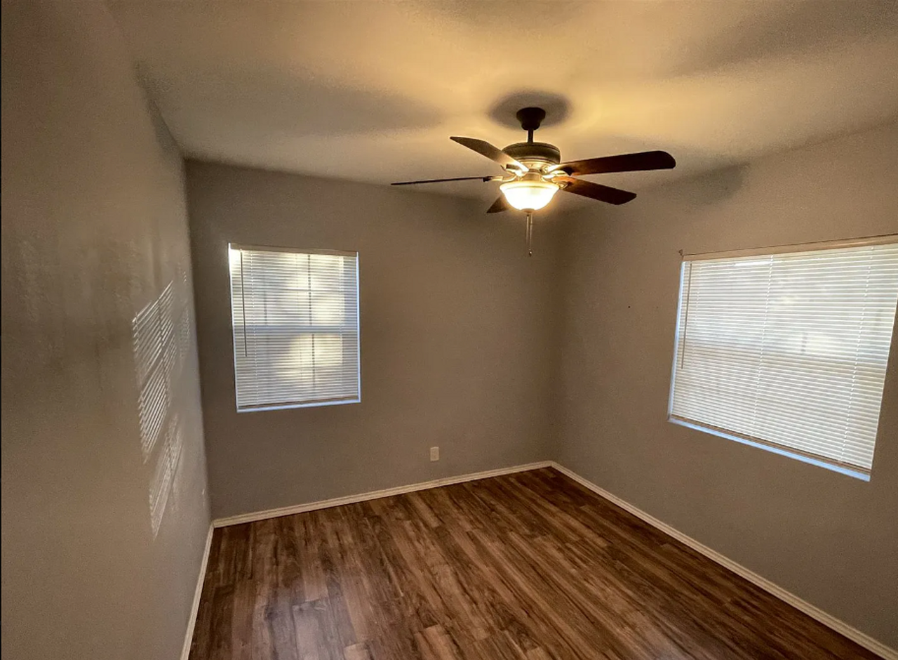 2300 W Hickory St - Photo 4 of 33